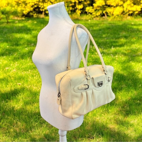 Salvatore Ferragamo Gancini Marisa Satchel - Picture 3 of 16